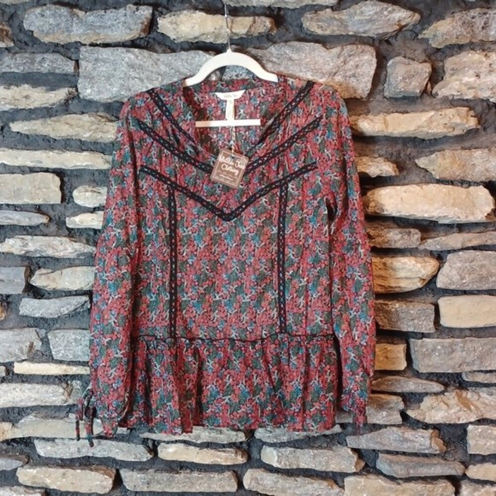 MWT Matilda Jane floral long sleeve top size small,medium, large,extra small